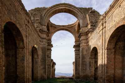 Grottole, la "Diruta": quell'antica chiesa in rovina che si apre alla vastit� del cielo 